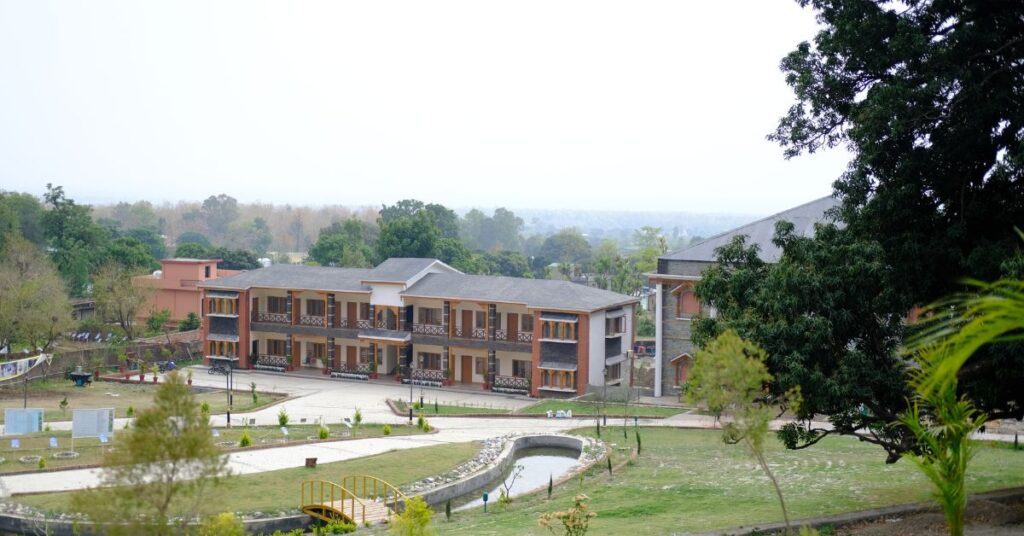 best hotels and resorts in dehradun
