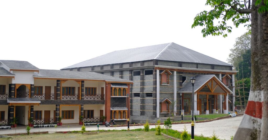 Dehradun best places to stay